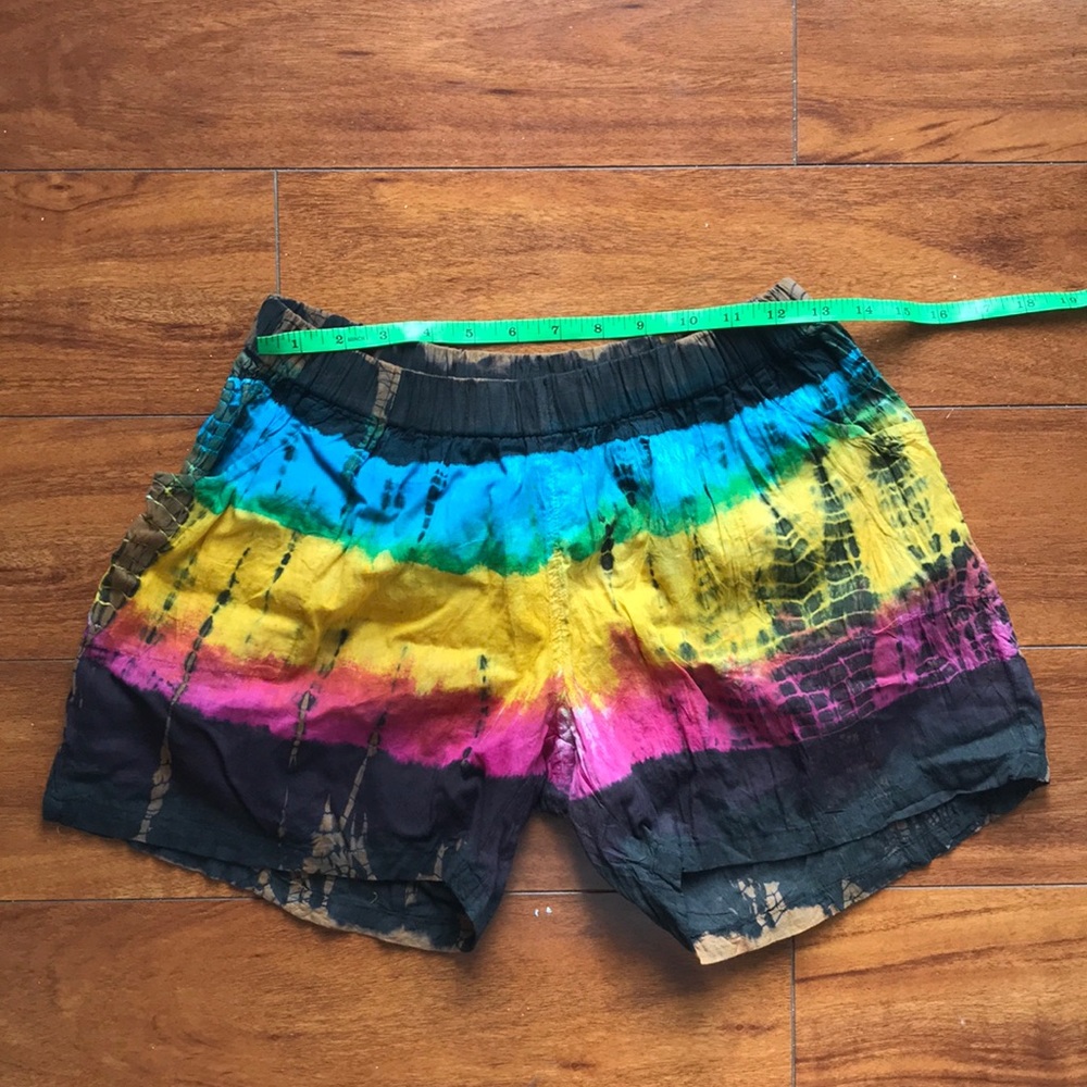 Beach shorts, lightweight